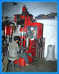 CYLINDER LINERS & SLEEVES, AUTO & DIESEL ENGINE